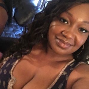 Meet your Posher, Aeviana